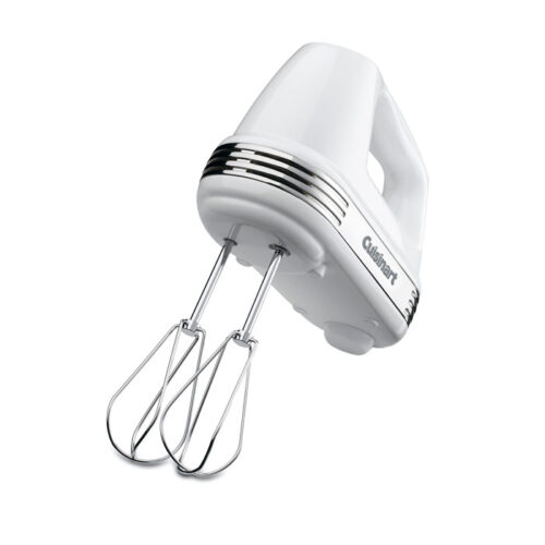 This hand mixer is the perfect gift for the baker on your list! #ABlissfulNest