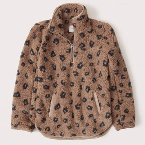 This leopard printed sherpa pullover is so cozy and a perfect gift idea! #ABlissfulNest