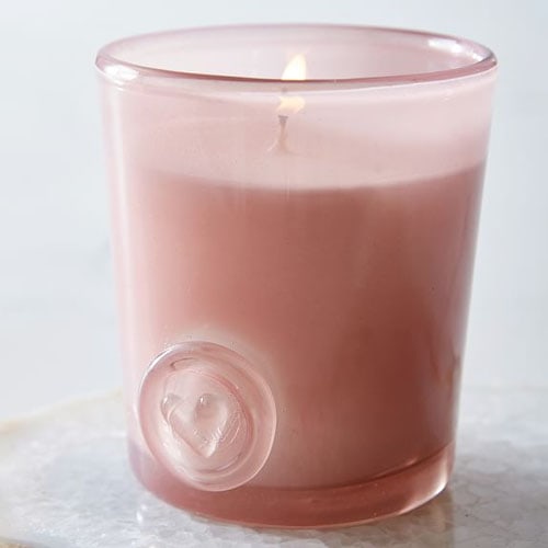This rose and ivy candle is so beautiful! #ABlissfulNest