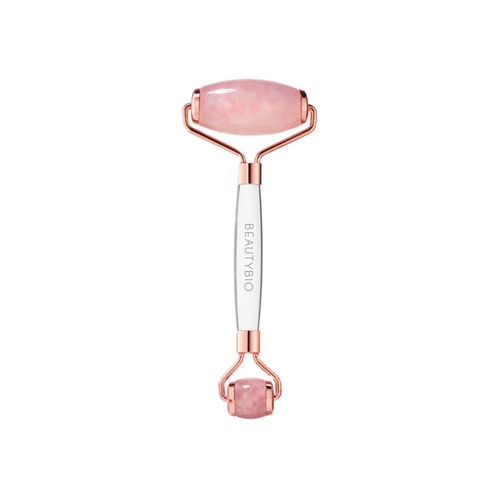 This rose quartz facial roller is a self-care must have! #ABlissfulNest