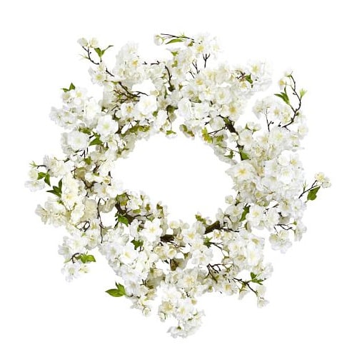 This faux cherry blossom wreath is so perfect for the spring! #ABlissfulNest