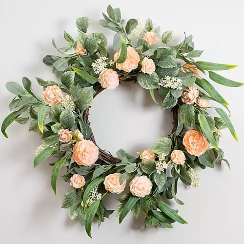 This peach peony wreath is such a stunner for spring! #ABlissfulNest