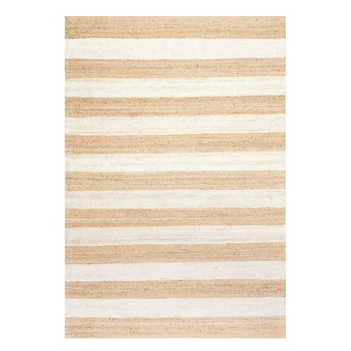 This natural jute rug is a perfect find for your kitchen! #ABlissfulNest