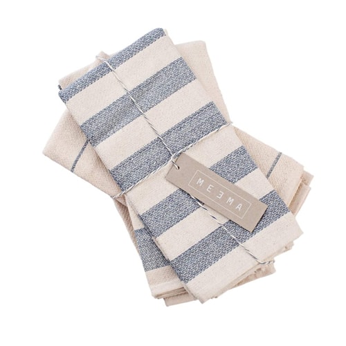 These blue striped kitchen towels are affordable and add a pop of color to your kitchen! #ABlissfulNest