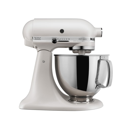 This KitchenAid is a perfect Mother's Day gift idea! #ABlissfulNest