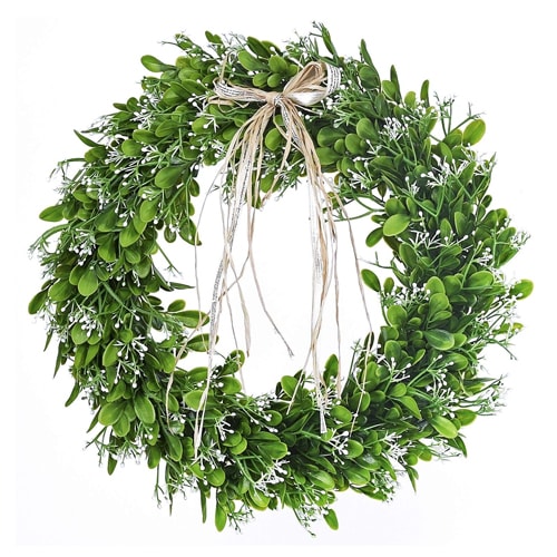 This faux greenery wreath is under $30 and perfect for summer! #ABlissfulNest