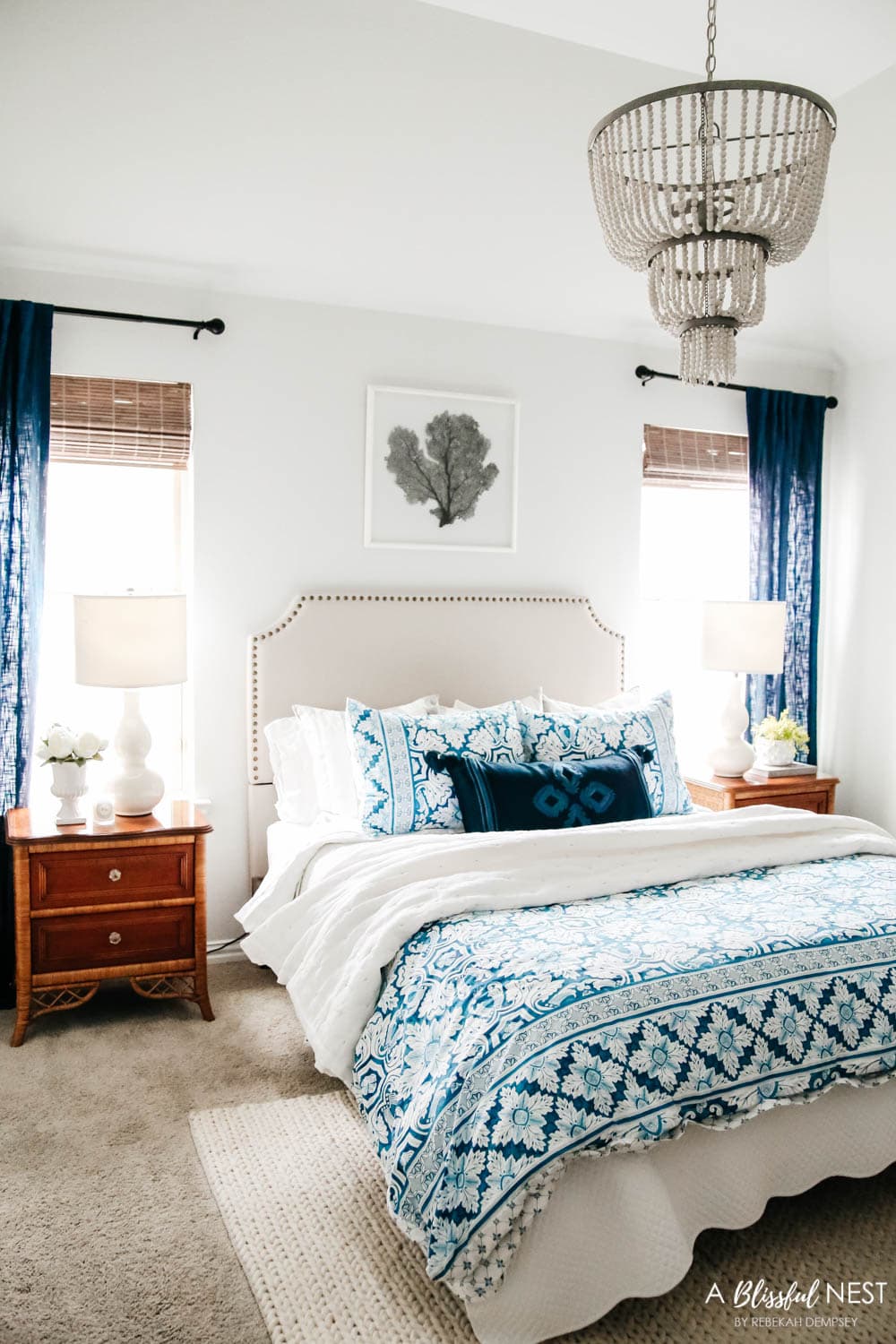 Guest bedroom decor ideas featuring decor from Black Rock Galleries a online consignment sale website. #ABlissfulNest #ad #bedroomdecor #bedroomideas