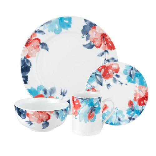 This red white and blue floral dinnerware set is perfect to use all summer and a set you'll have for so many years to come! #ABlissfulNest