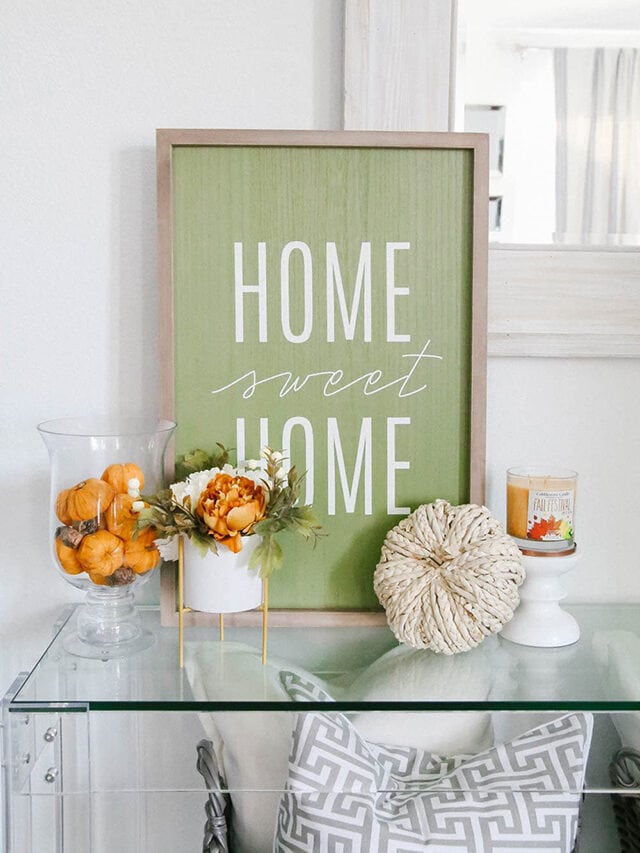 Simple Fall Decor Touches for The Entry