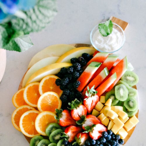 https://ablissfulnest.com/wp-content/uploads/2021/08/fruit-charcuterie-board-26-500x500.jpg