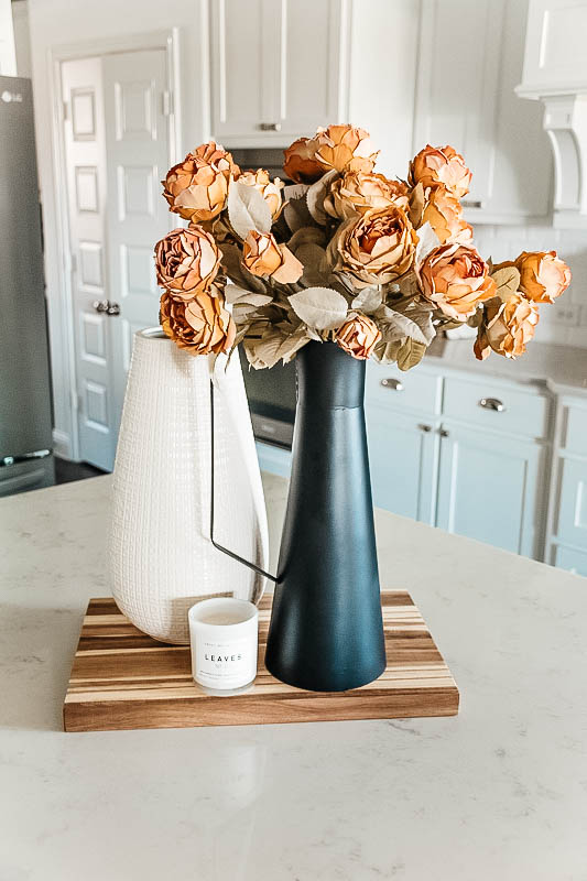 This modern black vase is tall and goes with any decor style. #ShopABlissfulNest #kitchendecor #falldecor