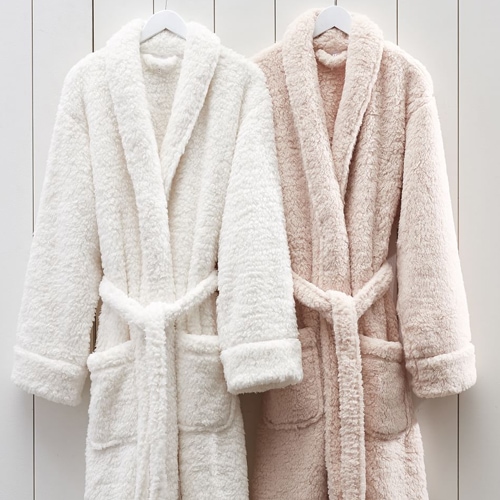 These teddy bear robes make such a great holiday gift idea for women! #ABlissfulNest