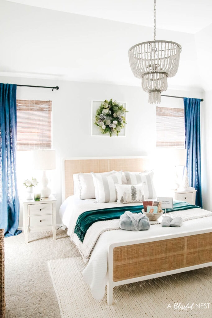 Simple Tips to Refresh Your Guest Bedroom For The Holidays