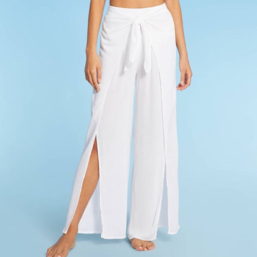 These white cover up pants are a spring break essential - and they're only $25! #ABlissfulNest