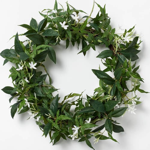 This green jasmine wreath is perfect for spring if you want something more simple! #ABlissfulNest