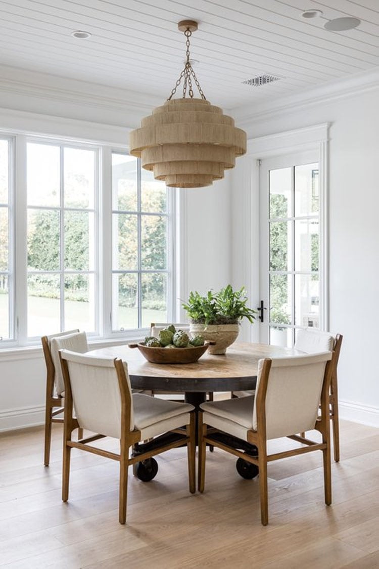 I love this stunning, neutral dining room designed by Pure Salt Interiors! #ABlissfulNest