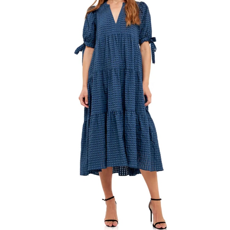 This navy gingham midi dress is so pretty! #ABlissfulNest