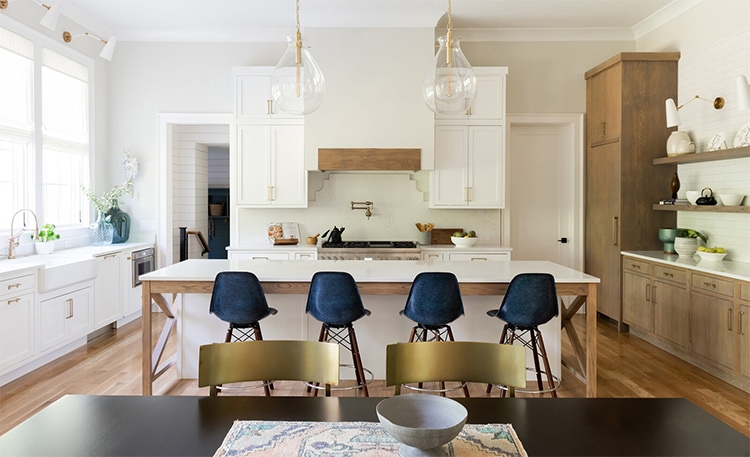 This kitchen designed by Studio 36 Design is so beautiful! #ABlissfulNest