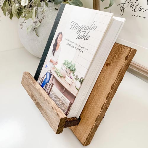 This wooden cookbook stand is a great gift for the cook this season! #ABlissfulNest