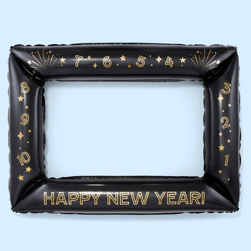 This New Year's photo prop is a NYE party must have! #ABlissfulNest