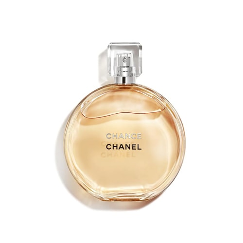 This Chanel perfume is such a classic, feminine scent to gift the woman in your life this Valentine's Day! #ABlissfulNest