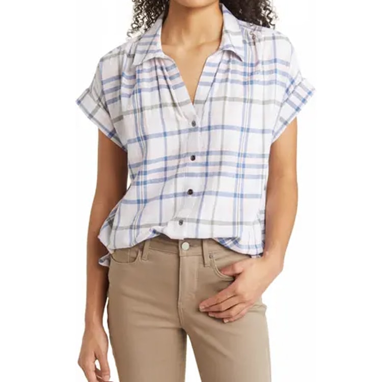 This blue plaid button down top is perfect for spring! #ABlissfulNest