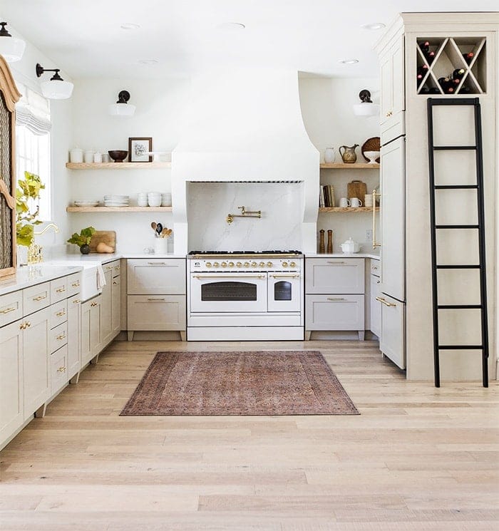 The 15 Most Beautiful Modern Farmhouse Kitchens on Pinterest