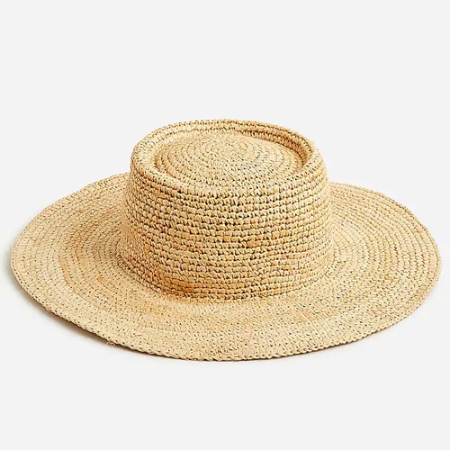This straw sun hat is a fun gift this Mother's Day for the mom who loves the summer! #ABlissfulNest