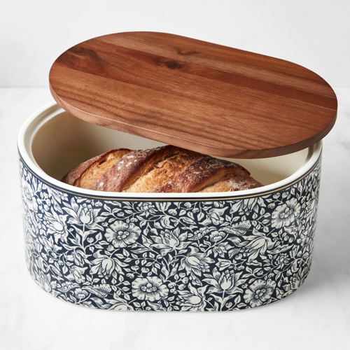 This floral bread box is the perfect kitchen accessory to gift mom this Mother's Day! #ABlissfulNest