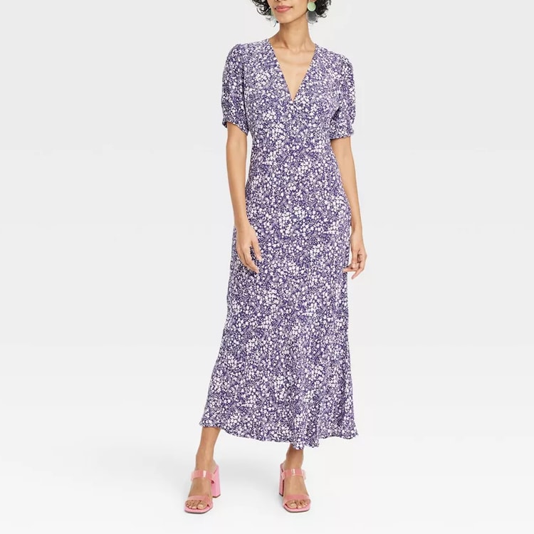 This navy floral maxi dress is under $30 and the perfect spring and summer dress! #ABlissfulNest