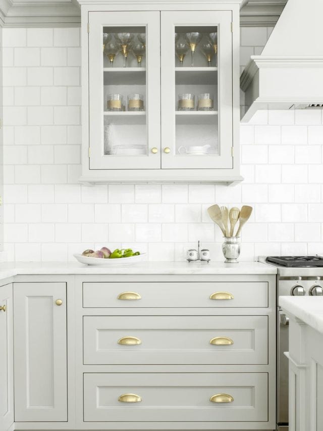 classic-kitchen-cabinet-colors-Web- Stories Cover Image