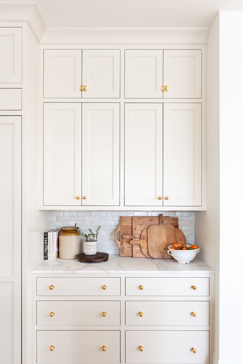 Best Neutral Kitchen Cabinet Colors - A Blissful Nest