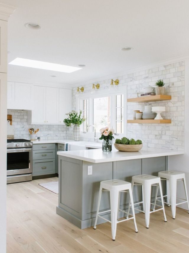 Kitchen Cabinet Colors For Small Kitchens Story