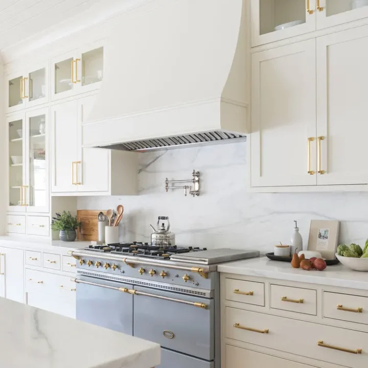 Image for Swiss Coffee by Benjamin Moore