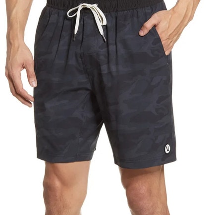 These camo performance shorts are a great Father's Day gift under $100! #ABlissfulNest