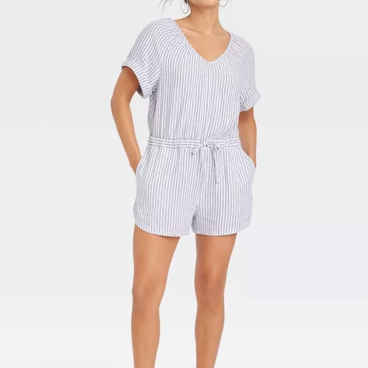 This striped romper is a summer fashion staple! #ABlissfulNest