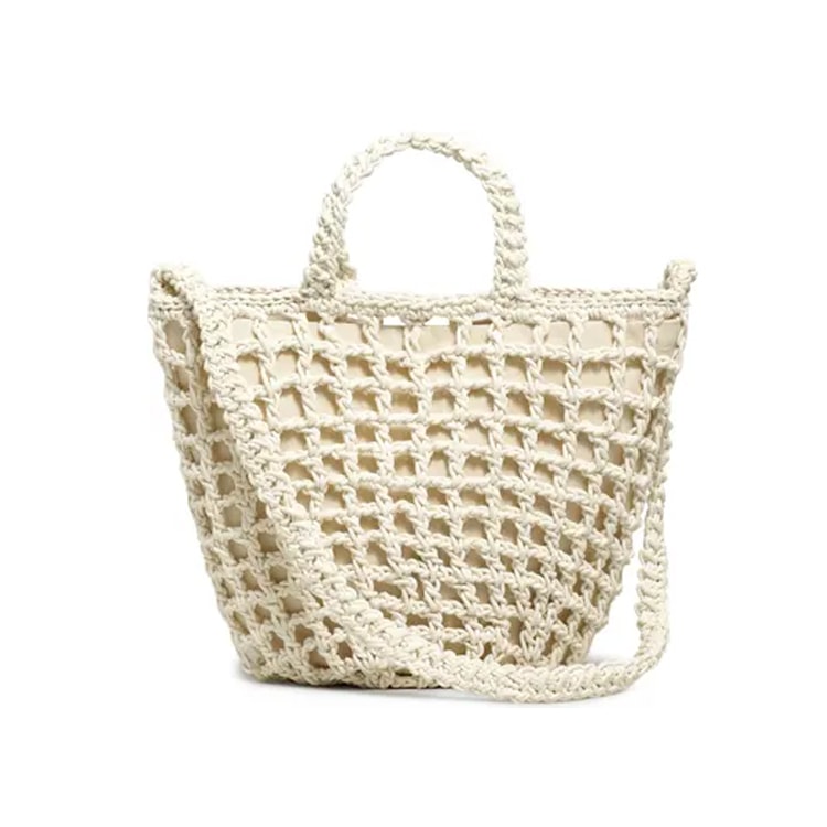 This crochet shoulder bag is the perfect summer handbag! #ABlissfulNest
