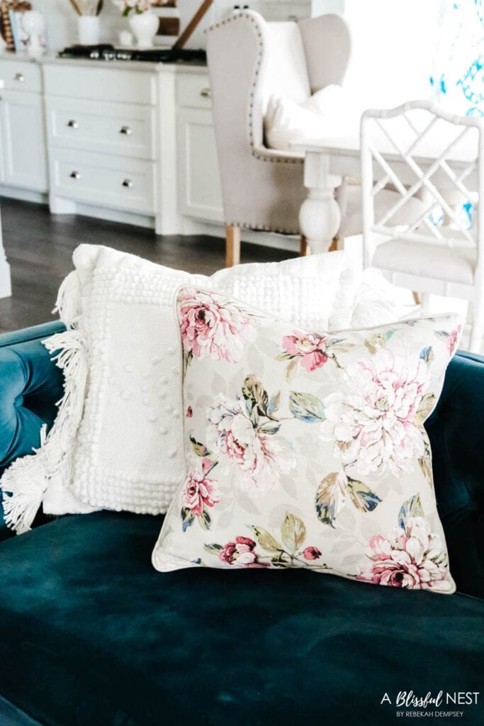 How To Style Throw Pillows | A Blissful Nest