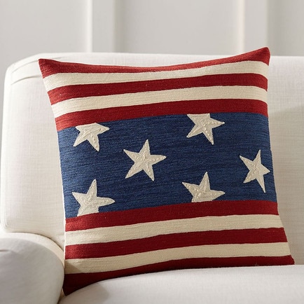 This American flag embroidered throw pillow is perfect for summer! #ABlissfulNest