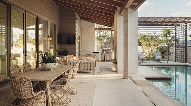 This outdoor living space designed by Jenna Barton Interiors is THE most incredible outdoor living space for summer! #ABlissfulNest