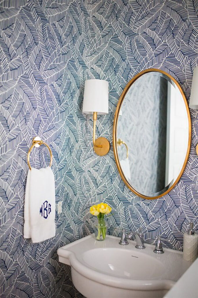 This stunning powder room designed by Molly Basile Interiors is so beautiful! #ABlissfulNest