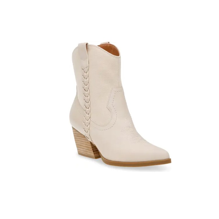 These ivory western booties are on sale for under $50! #ABlissfulNest