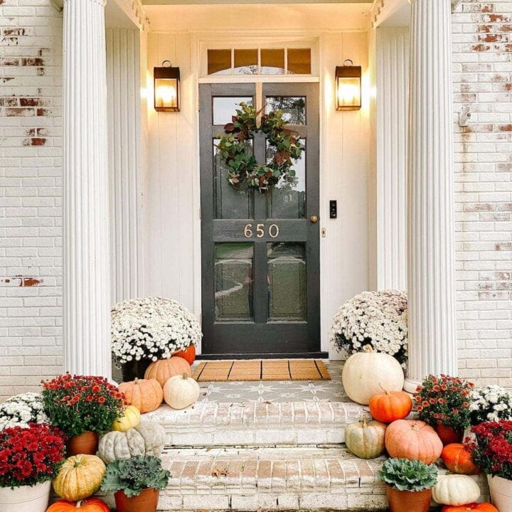 Image for Classic Fall Porch Stoop