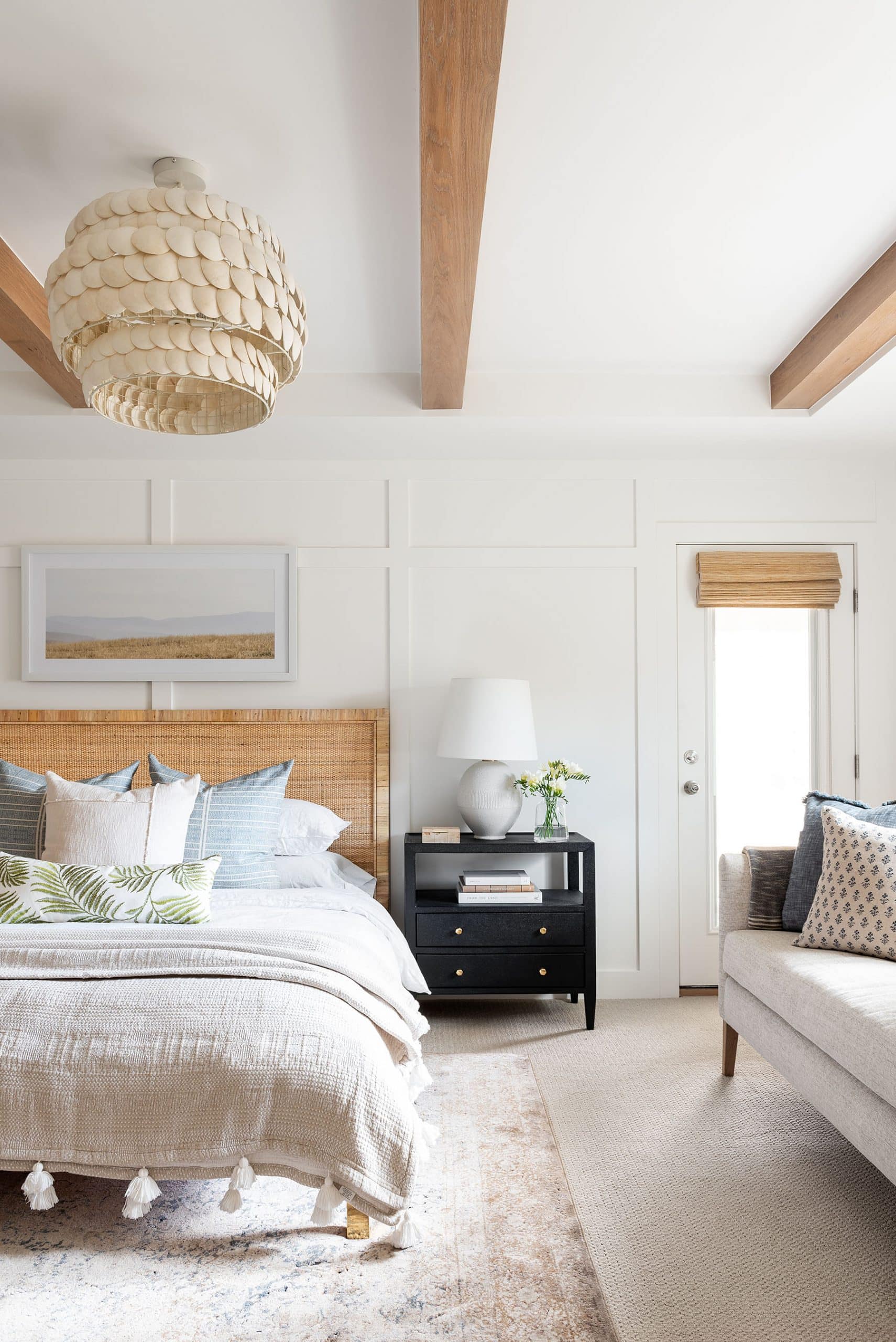 49 Inviting Farmhouse Bedroom Ideas You'll Love