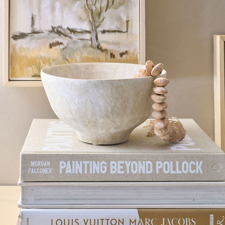 This handcrafted ceramic bowl is the perfect piece of decor to add to your home! #ABlissfulNest