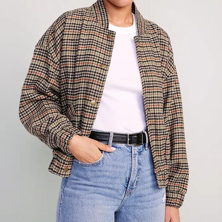 This plaid bomber jacket is the perfect piece to add to your closet this fall! #ABlissfulNest