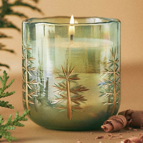 This evergreen candle is so pretty, festive and smells incredible for the holidays! #ABlissfulNest