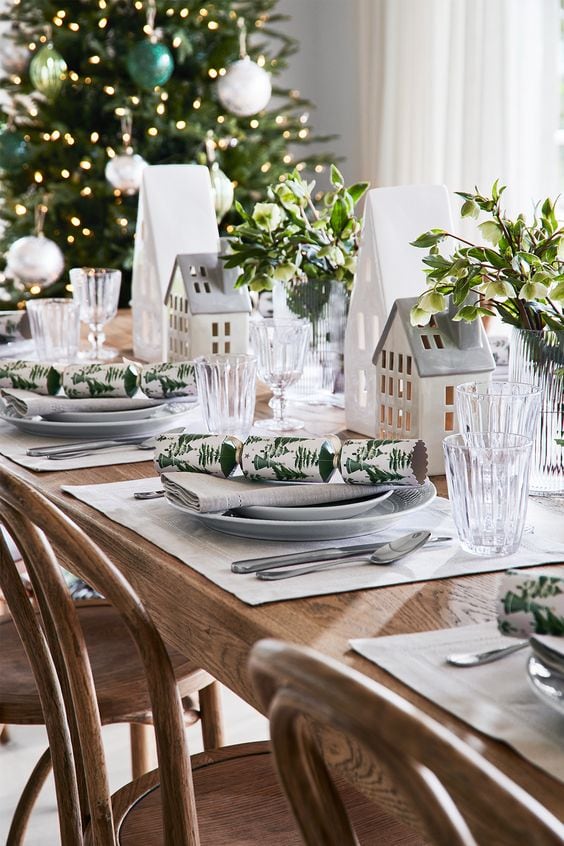 Beautiful Christmas Table Setting Ideas