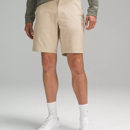 These classic fit shorts are a great holiday gift for the guy who has everything! #ABlissfulNest