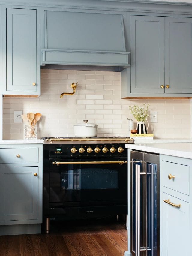 Stunning Blue Gray Kitchen Cabinet Colors Story